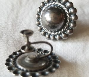 Navajo Sterling Screwbacks